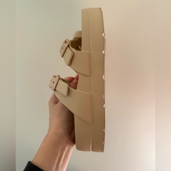 Platform Women's Sandals - Picture 5 of 6